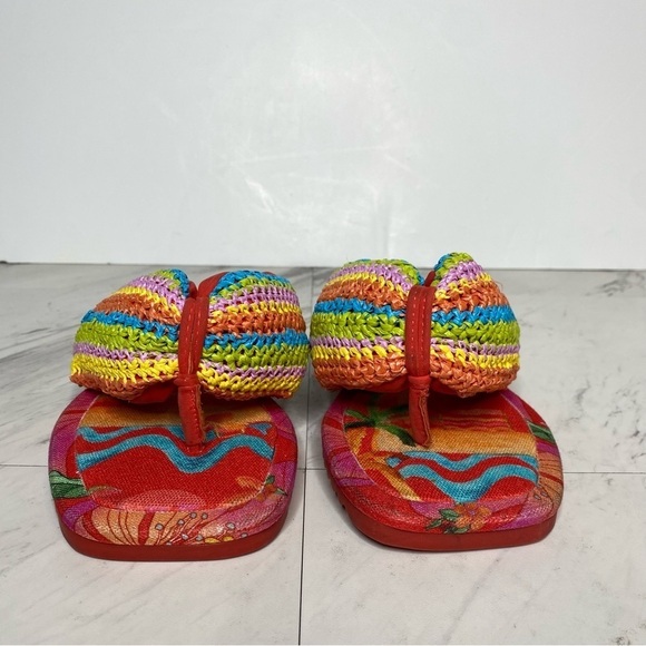 Farm Rio Toucans Crochet Multicolor Puffy Flip Flop 6 - Picture 2 of 13